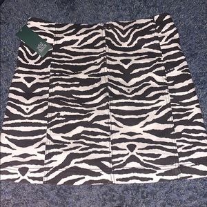 skirt- never worn- tag still on